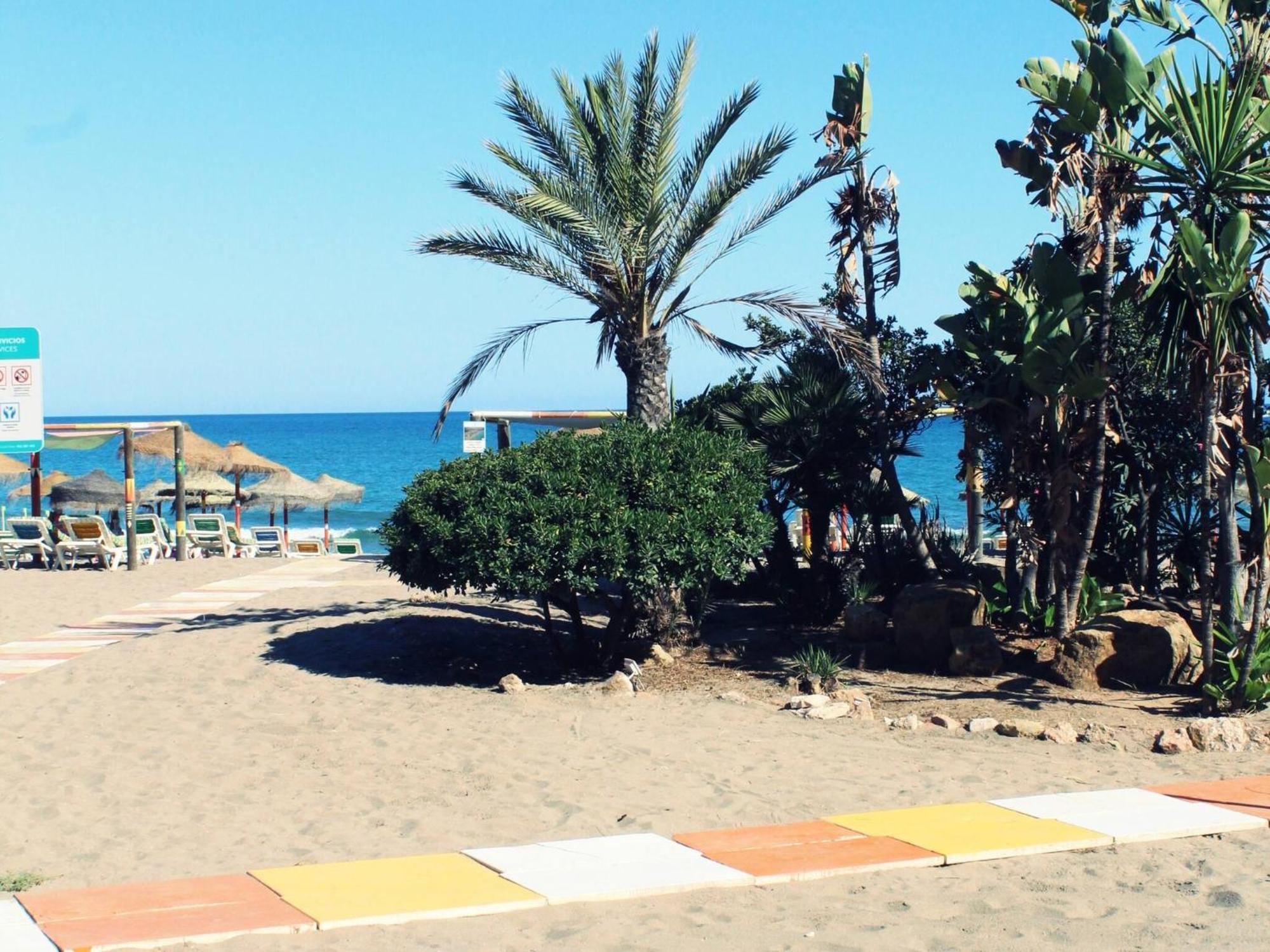Esplendido Apartamento A Pie De Playa En 托雷莫利诺斯 外观 照片